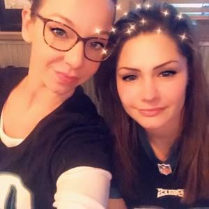 Meet your Posher, Crystal